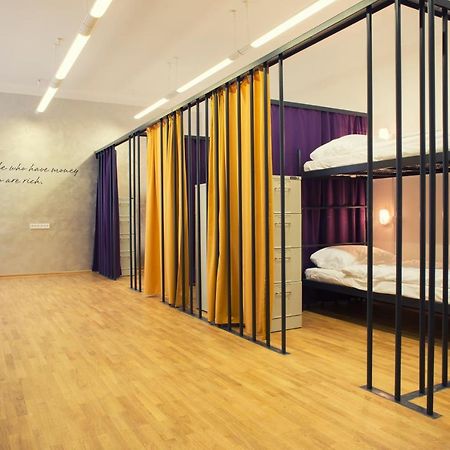 Hostel Tresor Ljubljana Ngoại thất bức ảnh