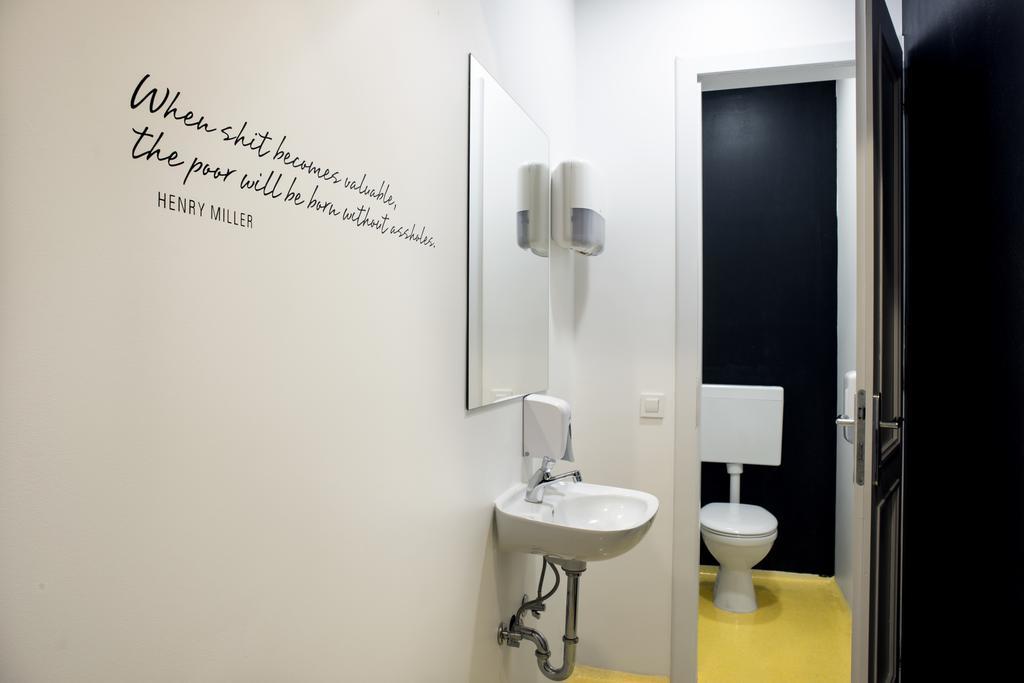 Hostel Tresor Ljubljana Ngoại thất bức ảnh