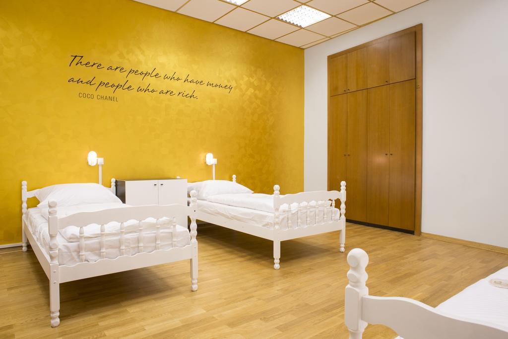 Hostel Tresor Ljubljana Ngoại thất bức ảnh