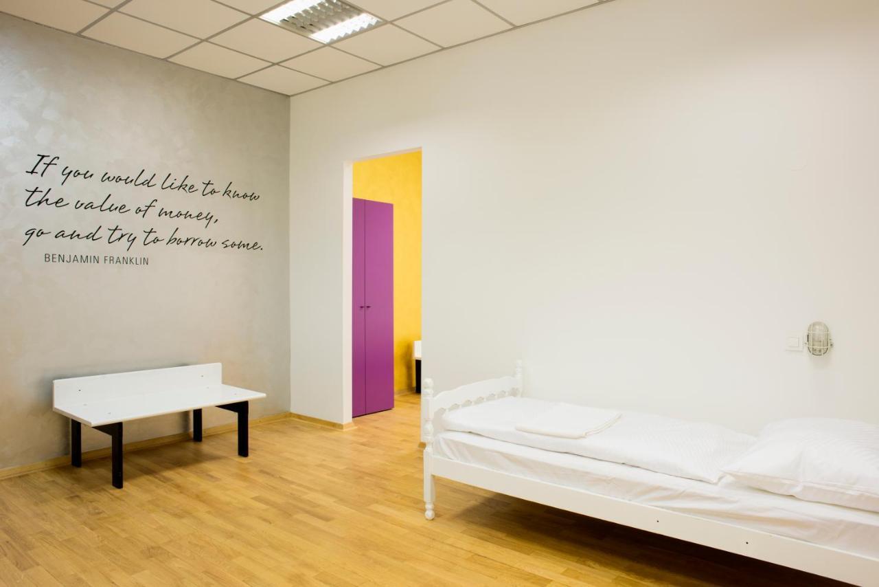 Hostel Tresor Ljubljana Ngoại thất bức ảnh